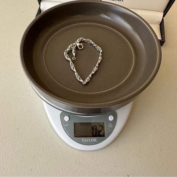 Rogers & Hollands Diamond Accent Sterling Silver Bracelet in Box 7.5” - Picture 7 of 10